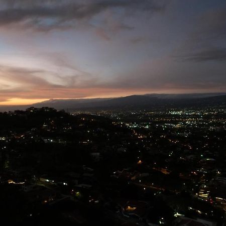 Cozy Private Apartment, Mirador Escazu -Great View- المظهر الخارجي الصورة