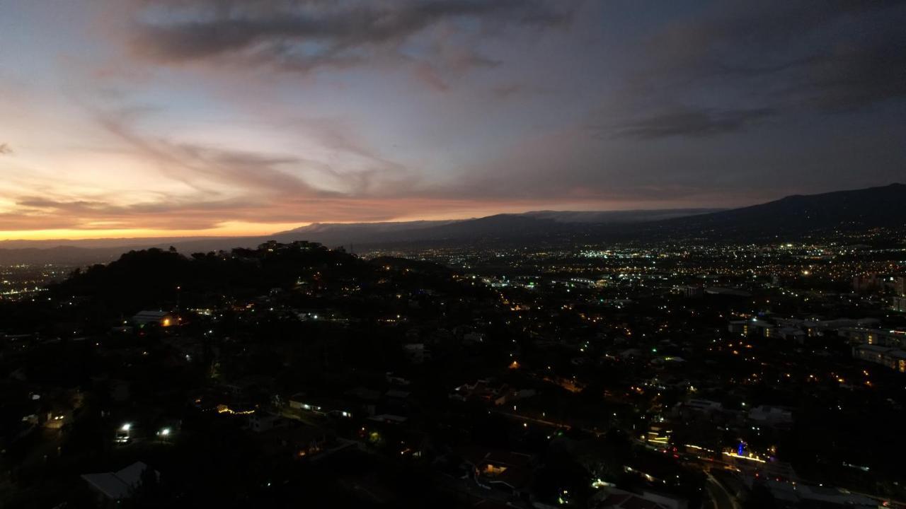 Cozy Private Apartment, Mirador Escazu -Great View- المظهر الخارجي الصورة